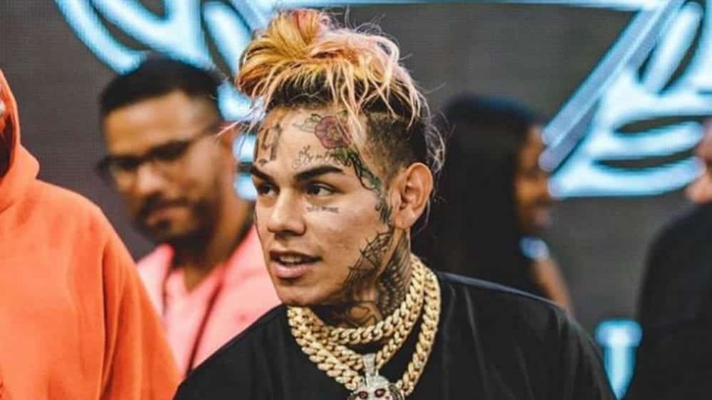 6ix9ine Faces $300,000 Lawsuit After Skipping Concert