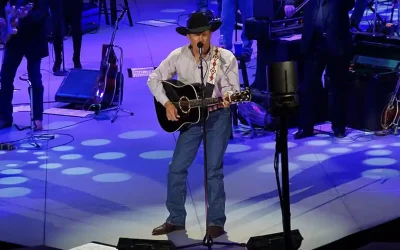 George Strait tours with Reba McEntire, Lee Ann Womack through fall