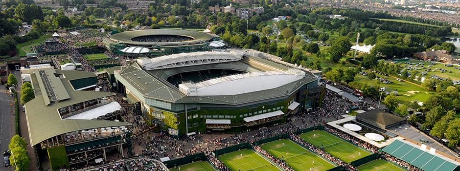 BBC Slammed for Wimbledon Holdbacks as Fans Queued