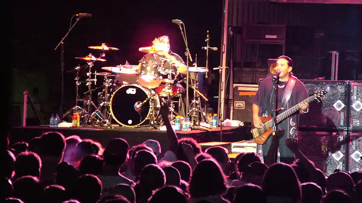 Los Lonely Boys to Play Silver Creek Event Center