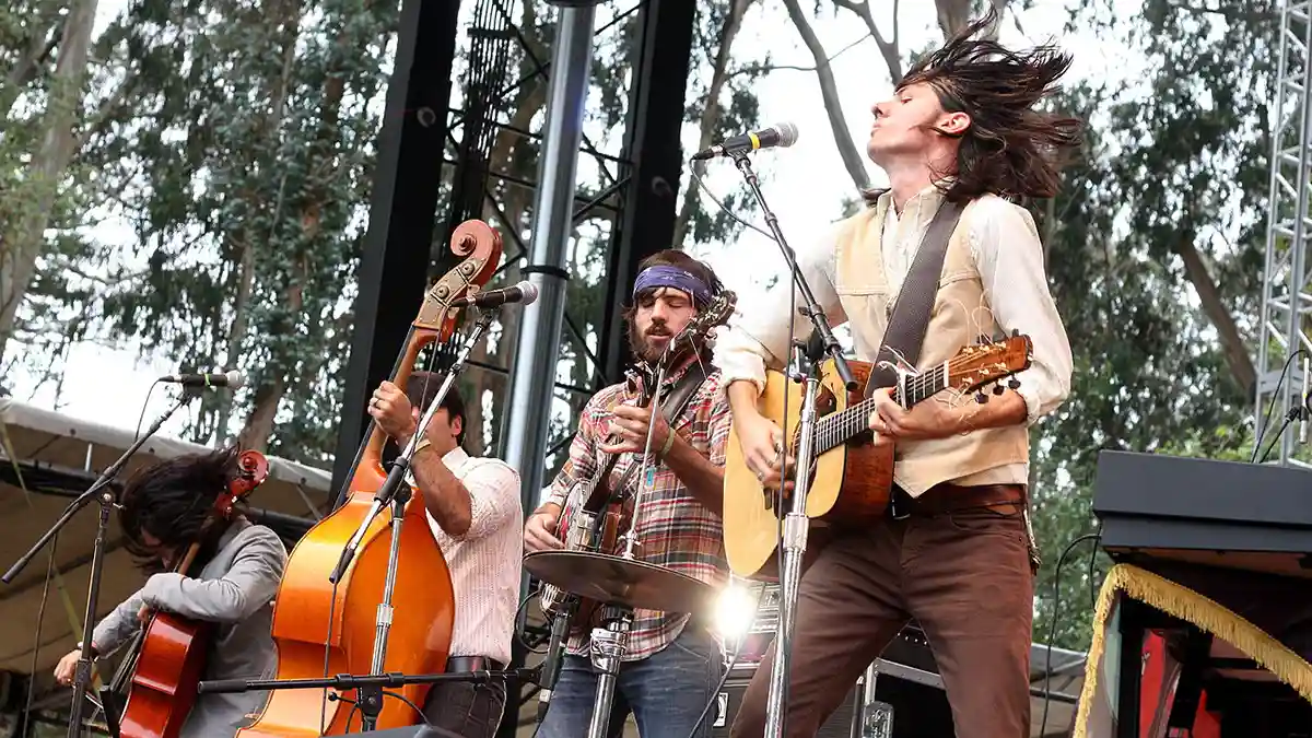 The Avett Brothers Bring Folk-Rock to Savannah