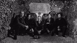 Queens of the Stone Age to Hold Screenings of First-Ever Concert in the Catacombs of Paris