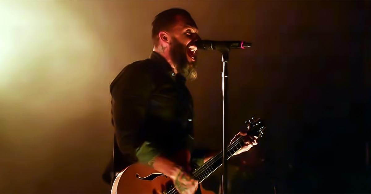 Blue October Ho Ho Show via ScoreBig