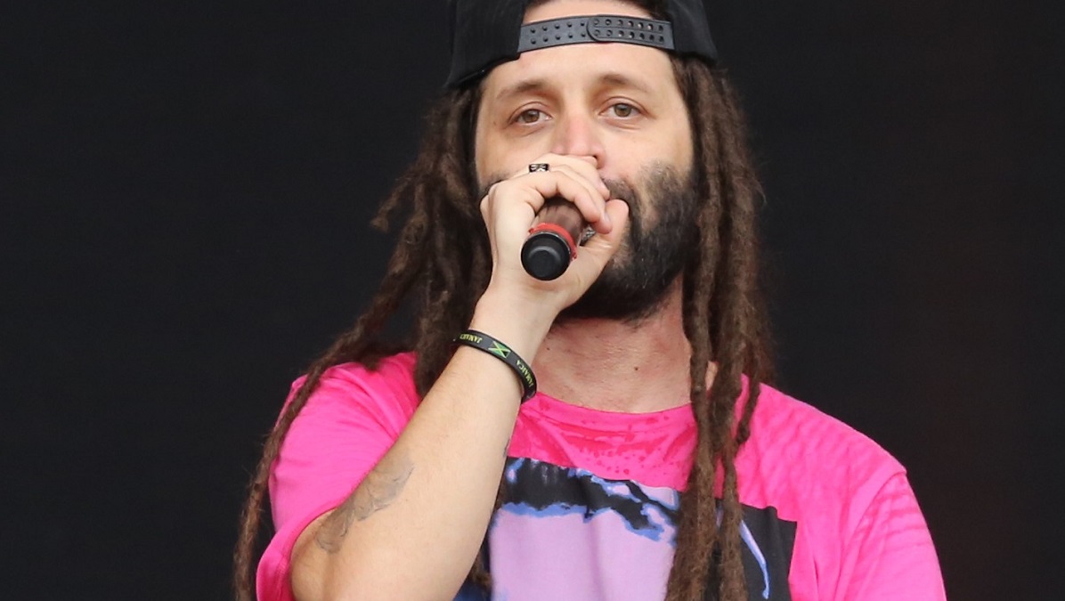 Alborosie performing along with The Shengen Clan at the Chiemsee Reggae Summer tour on August 25, 2013 | Photo credit: Tobias Klenze via Wikimedia