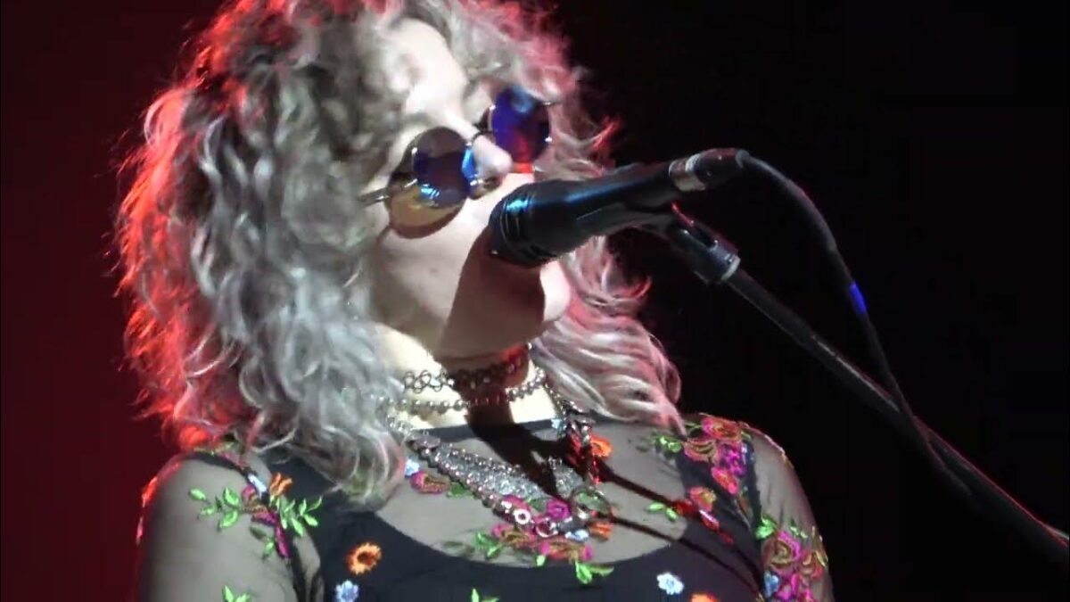 Natalie Brooke via YouTube