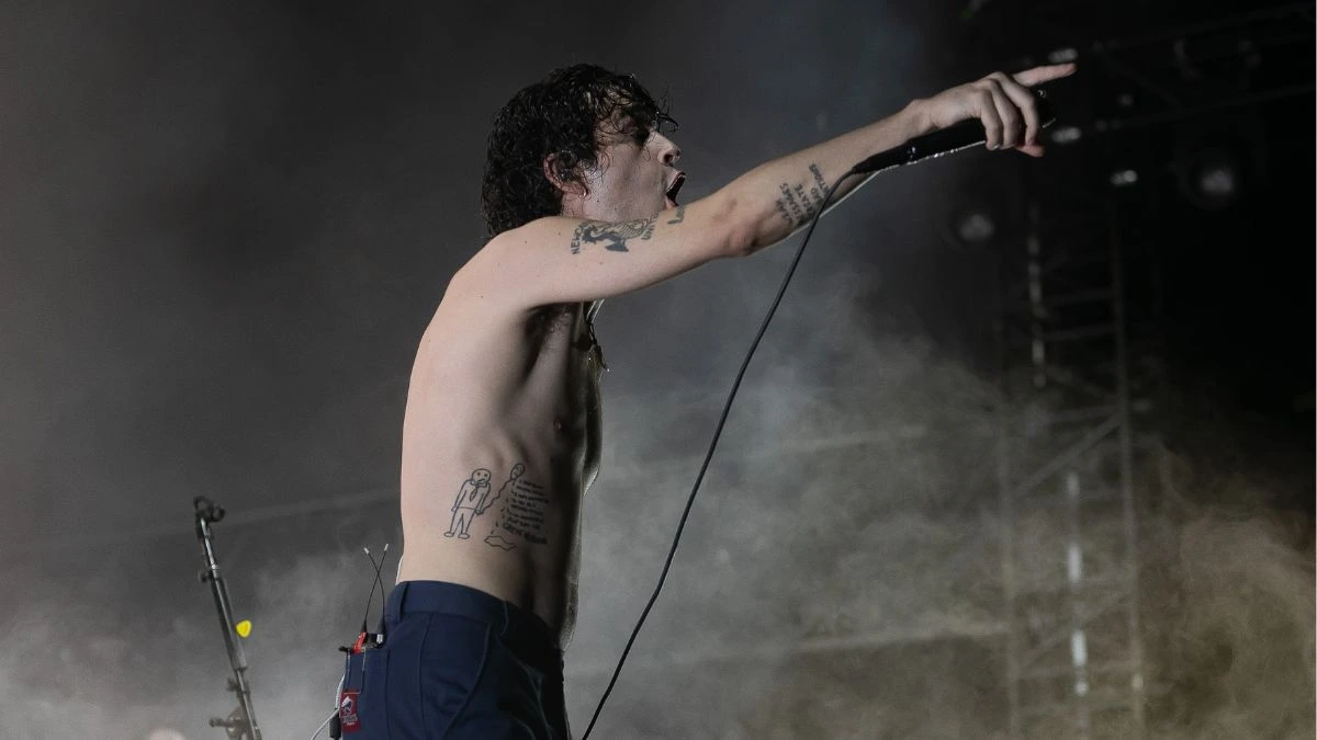 Matty Healy of The 1975 | Photo by Bruce from Sydney, Australia, CC BY 2.0, via Wikimedia Commons