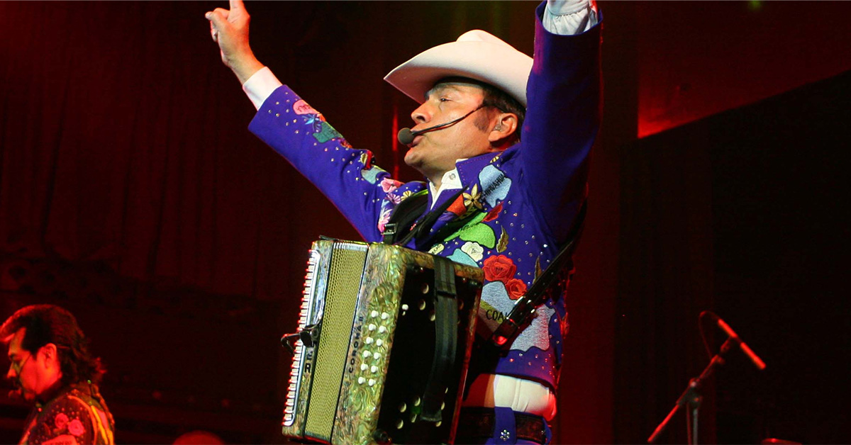 Los Tigres del Norte via ScoreBig