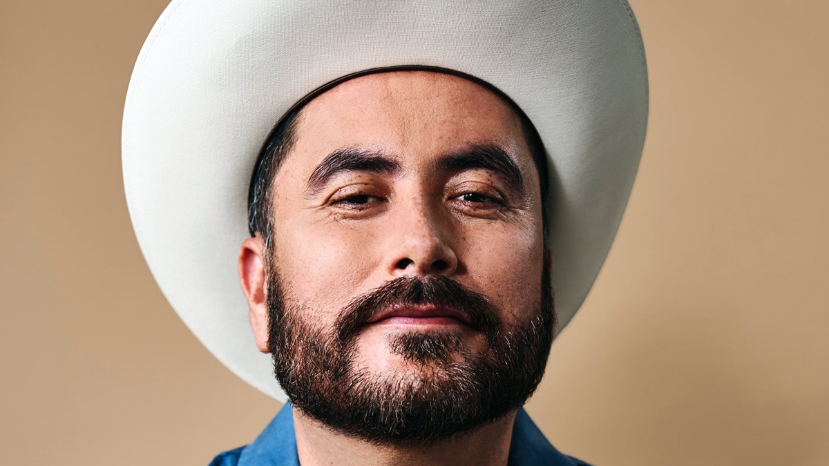 Alfred Robles (image via Live Nation)