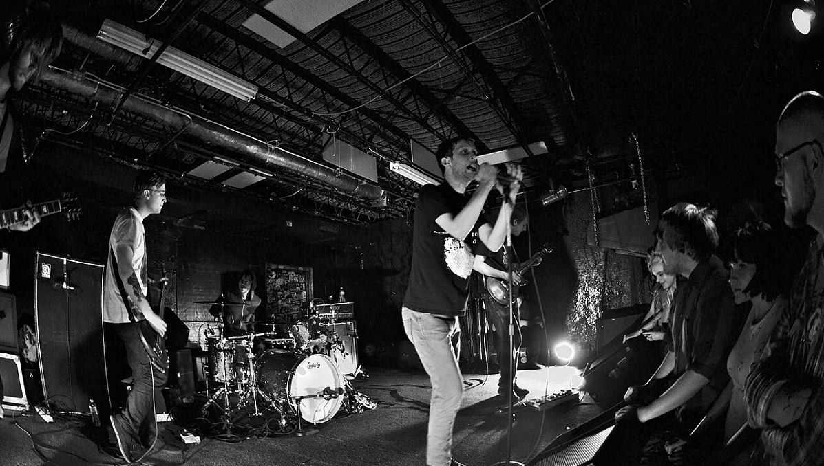 LA Dispute play live at the County Center in Iowa City, Iowa, United States, 2012 | Photo credit: Chey Rawhoof via Wikimedia Commons