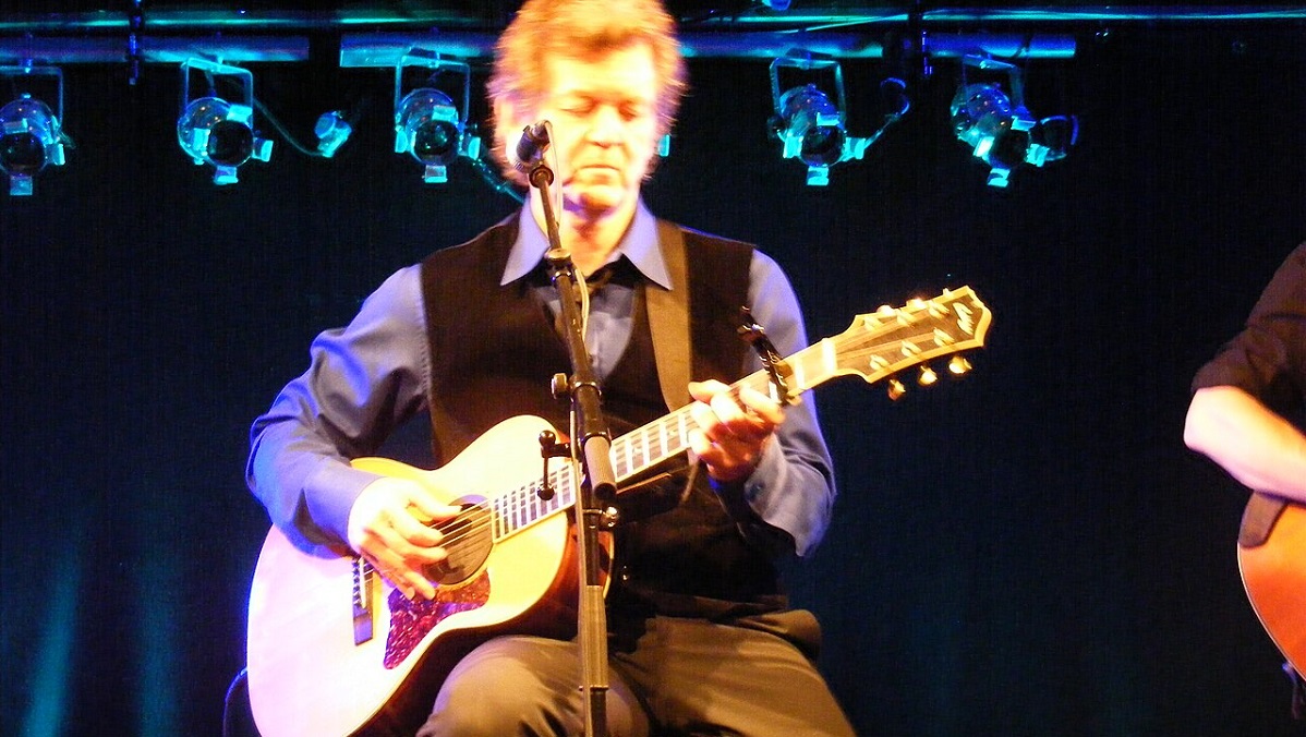 Rodney Crowell and his band on stage at Whelans, Wexford St., Dublin on Wednesday 28th January, 2009 | Photo credit: Sean Rowe via Wikimedia Commons