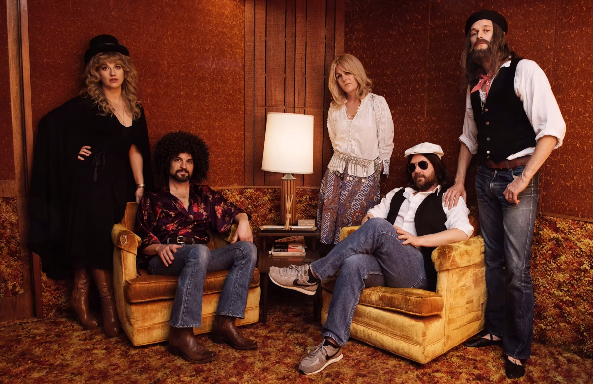 Rumours: A Fleetwood Mac Tribute via the band's official website