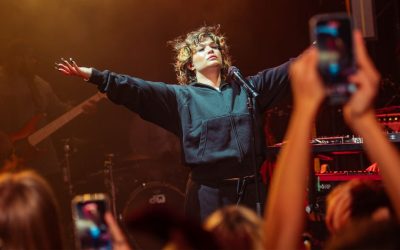 Lola Young Cancels All Upcoming Tour Dates ‘For the Foreseeable Future’