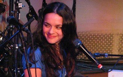 Norah Jones, Mavis Staples To Embark On Joint Tour
