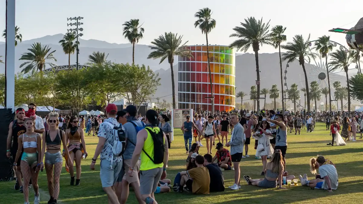 Coachella Reveals Set Times, Adds Vampire Weekend to Lineup