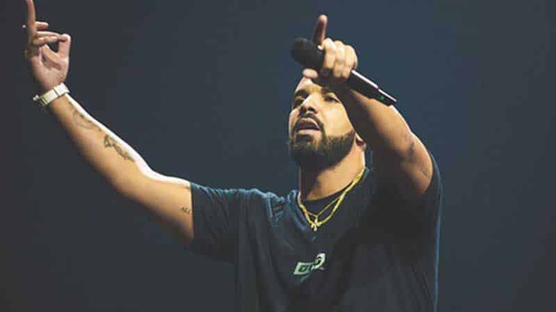 Drake Teams Up With Dave’s Hot Chicken For Ticket Giveaway