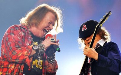 Guns N’ Roses Play Brief Show Due To Axl Rose’s Illness