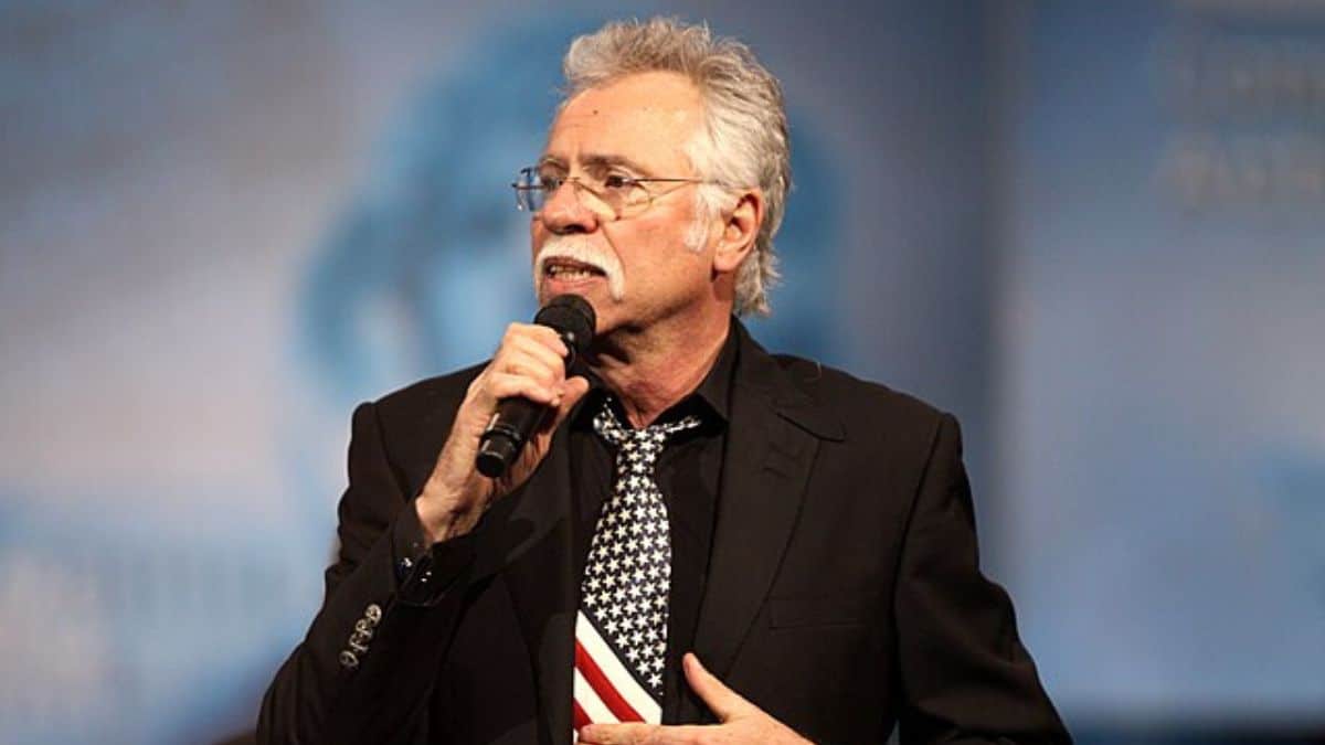 Joe Bonsall | Photo by Gage Skidmore via Wikimedia Commons