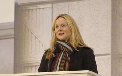 Laura Linney to Return to Broadway in Summer, 1976