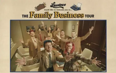 Live Nation Critic Lawrence Signs With it for Family Business Tour