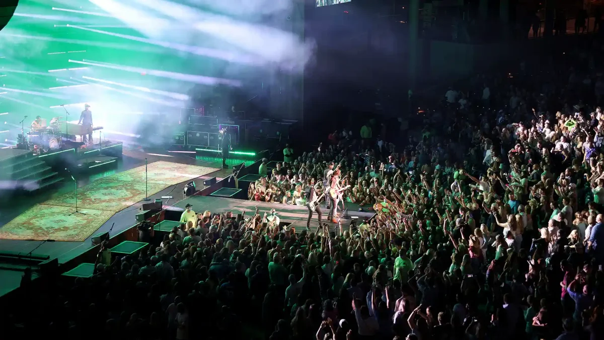 Thomas Rhett performing at Merriweather Post Pavilion in Maryland GovPics, CC BY 2.0 , via Wikimedia Commons