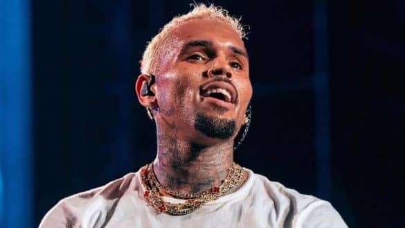 Chris Brown performing at Jamaican National Stadium in Kingston on August 27, 2023 | Photo by Shas Smith Photography via Wikimedia Commons