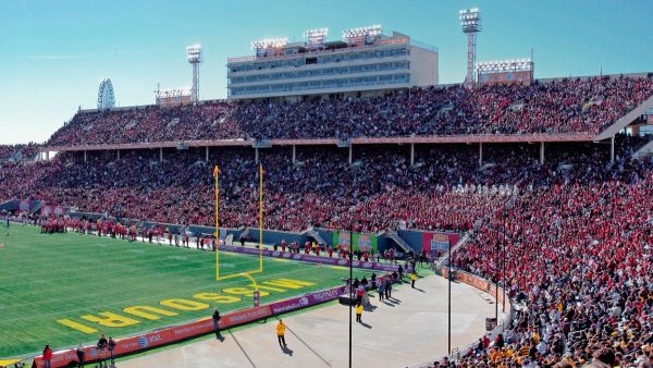 Cotton Bowl Stadium | Photo by Adam on Flickr via Wikimedia Commons