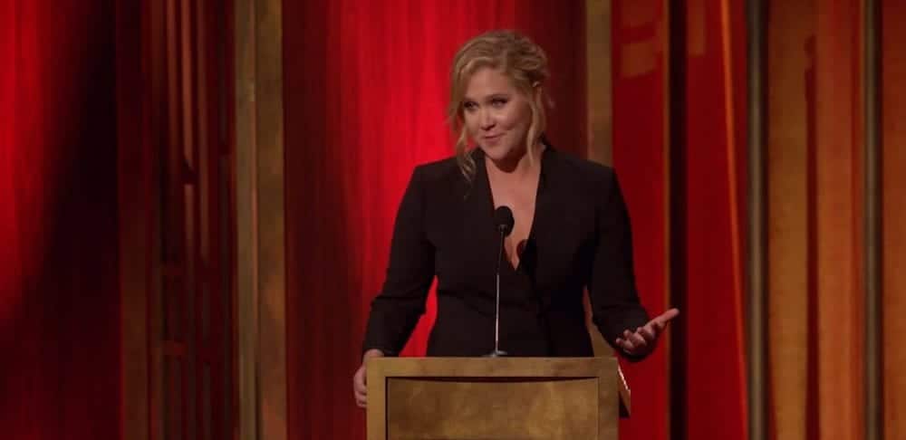 Amy Schumer Brings in $1 Million for Broadway Debut