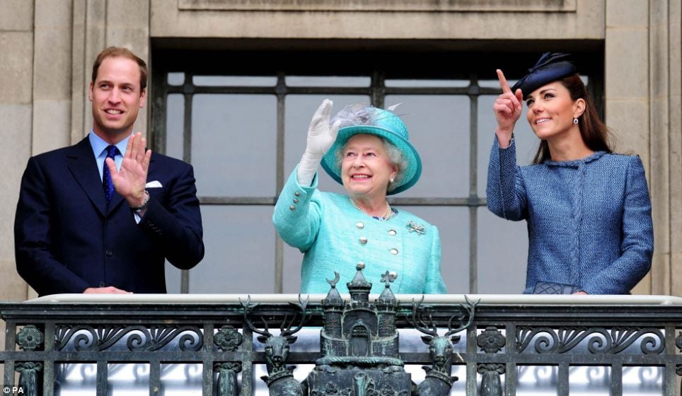 Queen Elizabeth II Celebrates Birthday Party With Shaggy, Shawn Mendes