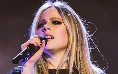 Avril Lavigne to Play Gigs in UK with Simple Plan
