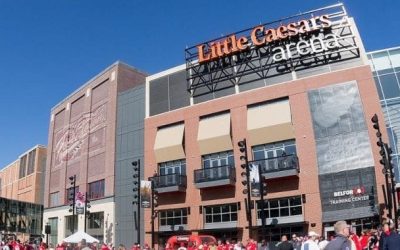 Breastfeeding Mom Turned Away From Ariana Grande Concert For Carrying Breastpump