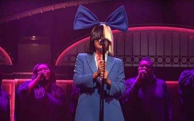Sia Fans Divided About Melbourne Show