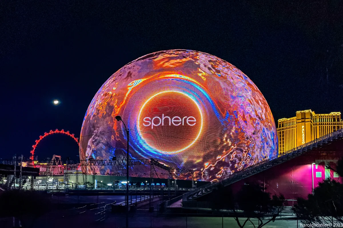 Sphere in Paradise, Nevada | Photo by Harold Litwiler via Wikimedia Commons